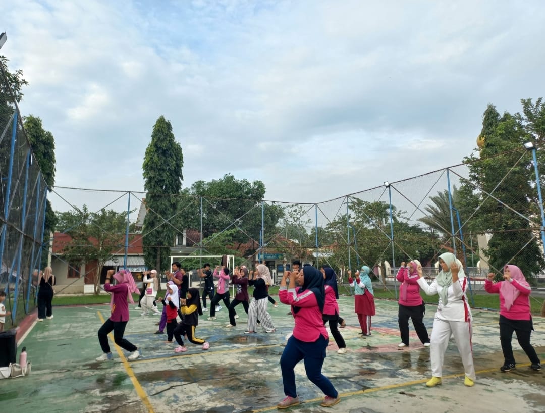 Rangkaian kegiatan PKM, BEM FPST melaksanakan kegiatan GERMAS Di Desa Kertayasa (Foto.dok.Ist/ubai)