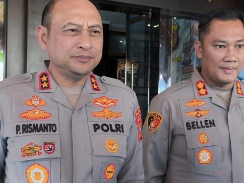 Kapolda Jabar (Irjen Pol Pipit Rismanto, S.I.K., M.H). dan Kapolres Kuningan (AKBP Bellen Anggara Pratama, S.I.K., M.H.) di Polres Kuningan, Selasa 11/08. Foto: Farid/Vox